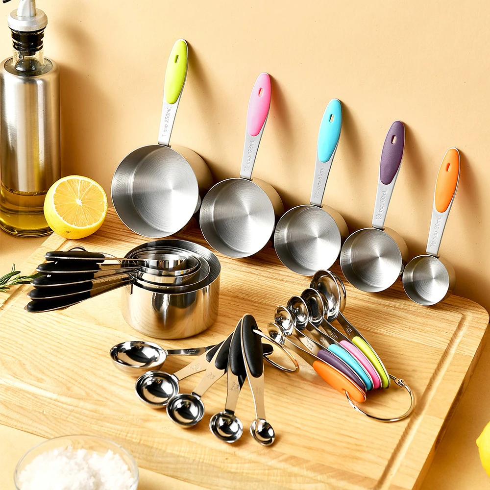 Ensemble de tasses et cuillère - Camping Cooking Tool Set avis et prix